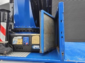 TGS 35.440 8x4 BB / HMF 60 tm + JIB / CRANE / KRAN